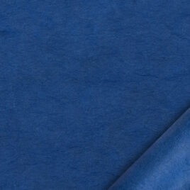 papier indien fait main à partir de la pulpe de coton recyclé issue de l'induxtrie textile. Couleur bleu ultramarine